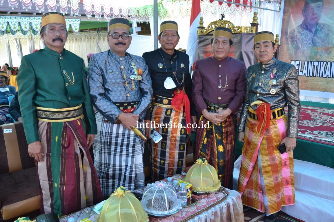 Andi Kumala Idjo Kukuhkan Lembaga Adat Karaeng Langngelangnge 